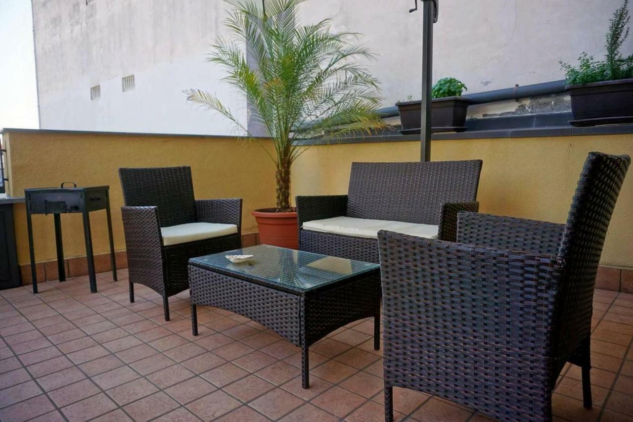 Ferienwohnung Lilly'S House Giardini-Naxos Exterior foto